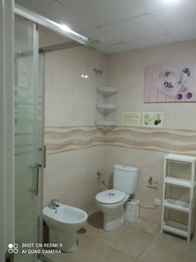 Invecar Holding Appartement Sevilla Buitenkant foto