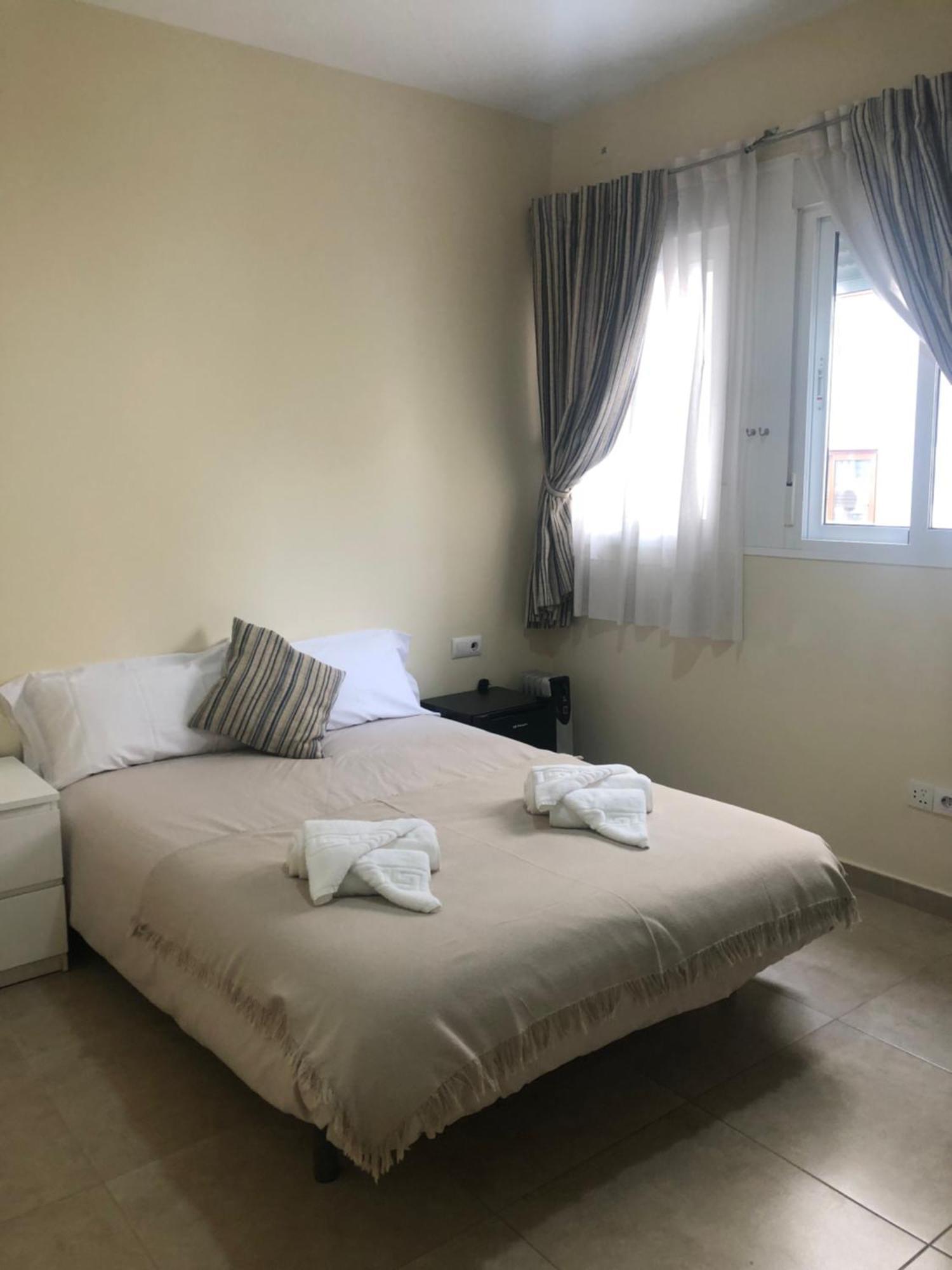 Invecar Holding Appartement Sevilla Buitenkant foto