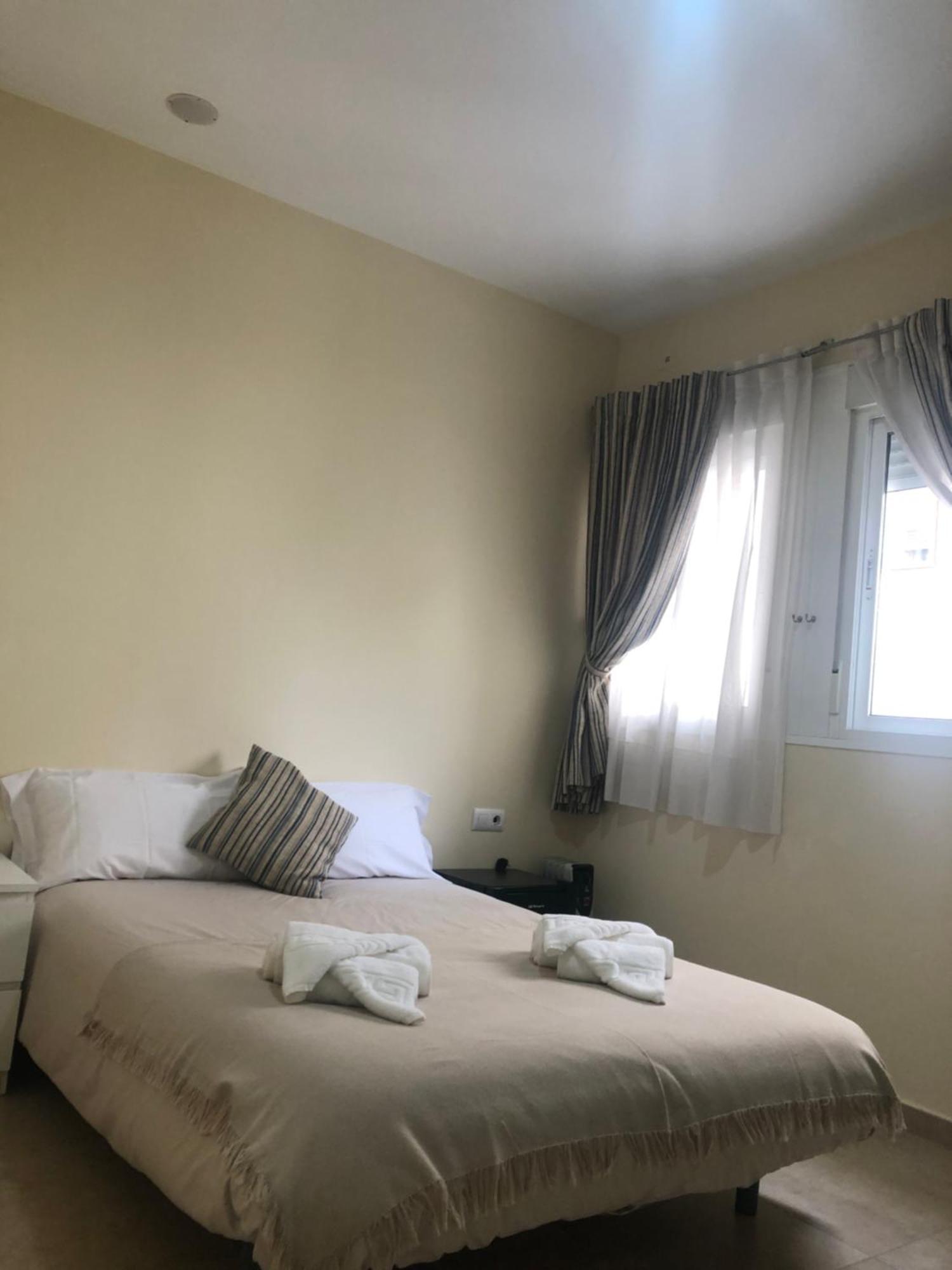 Invecar Holding Appartement Sevilla Buitenkant foto